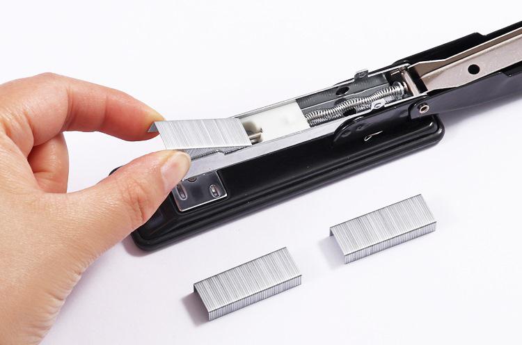 desktop 24/6 stapler