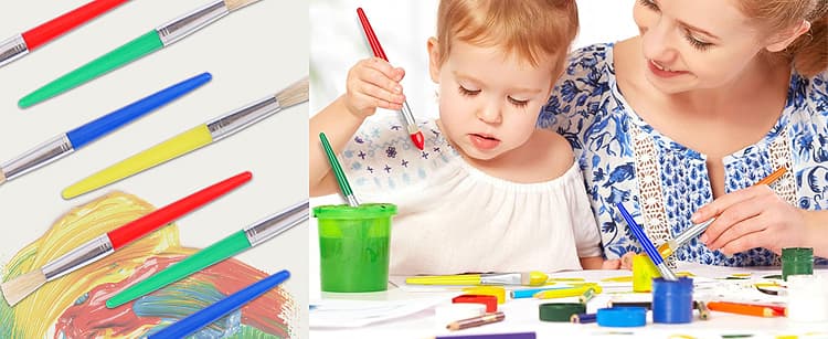 Plastic handle artist brush